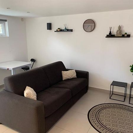 Auberge Appartement Ormesson Sur Marne / Sucy En Brie Exterior foto